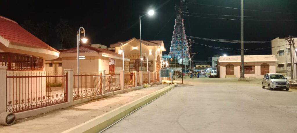 Samayapuram-Mariamman-Temple-Queue